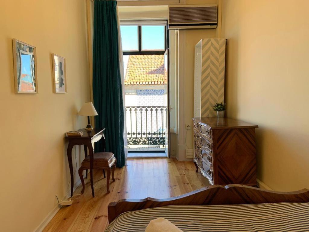 As A Local! Santos Historical Iii Guest house Lisbon